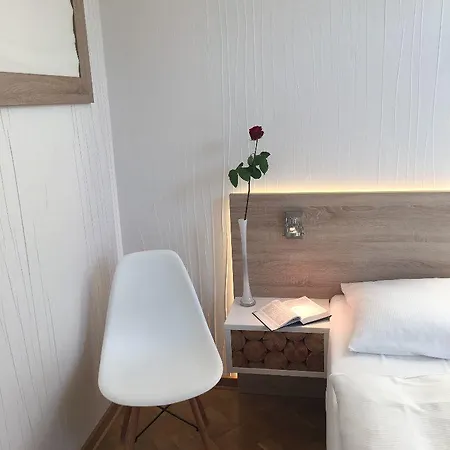 Haus Am Spreebogen Hotel