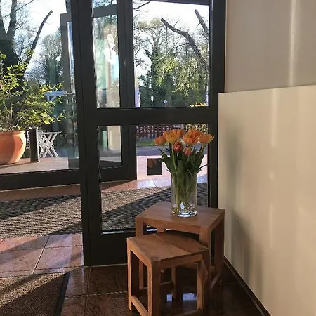 Hotel Haus Am Spreebogen 3*