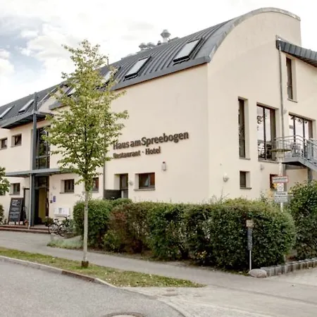 Hotel Haus Am Spreebogen 3*