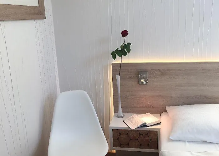 Haus Am Spreebogen Hotel