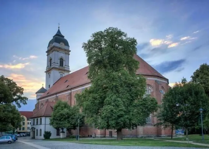 Hotel Haus Am Spreebogen 3*